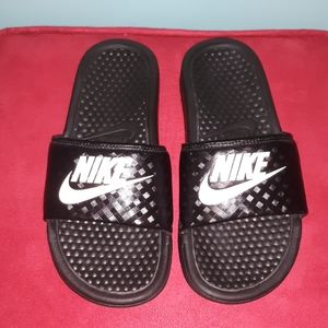 Nike Slides w/ Checkered Tops